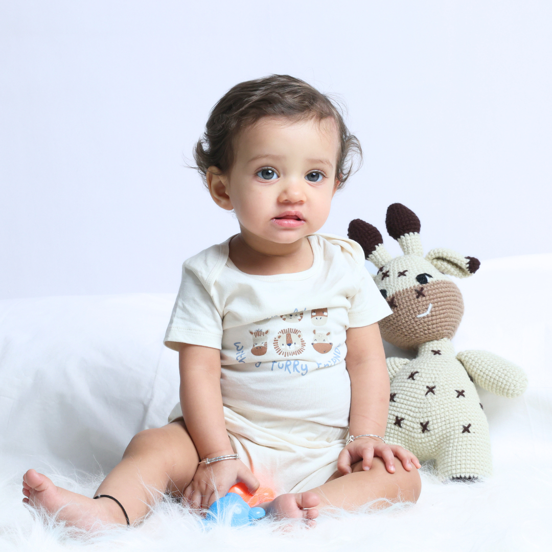 Buy Gender-Neutral Baby Clothes Online - Momokos